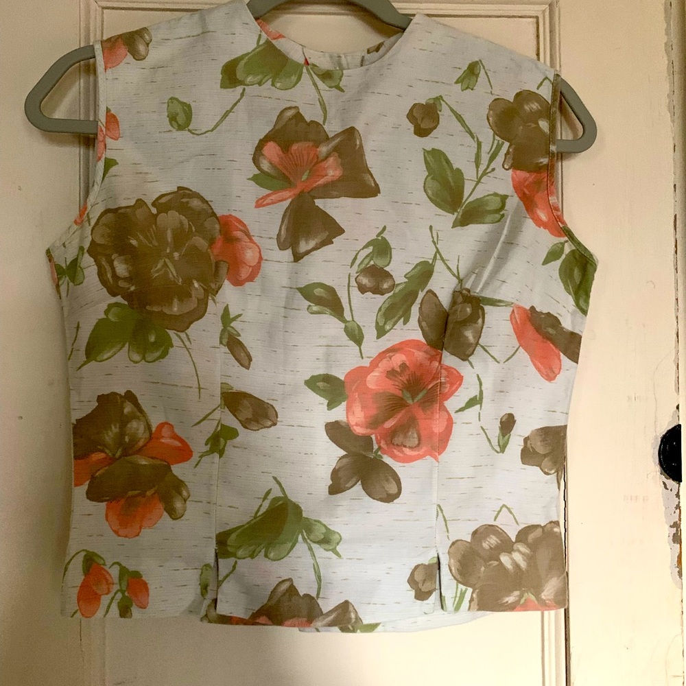 Women Vintage Floral sleeveless crop blouse shirt🌸